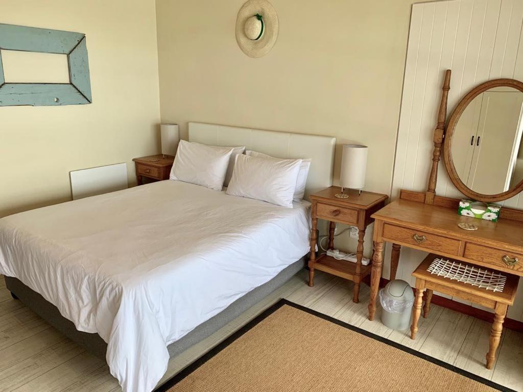 Captain Sunshine Guest House Groot-Jongensfontein Eksteriør bilde